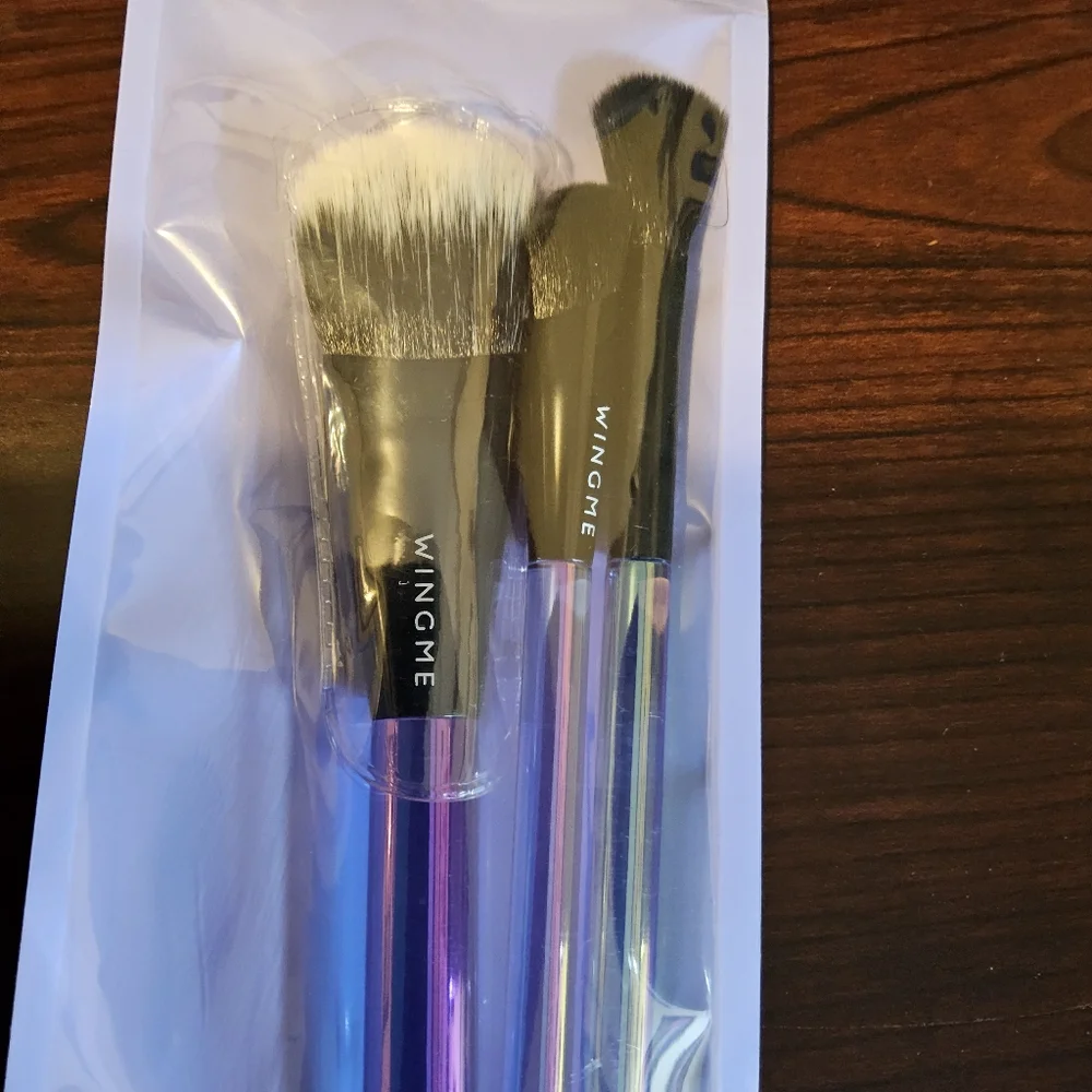 Wingmen Cosmetics Brush Trio Set